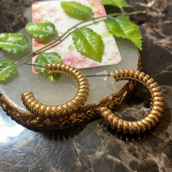 Spiral Gold Hoops - Picture 11 of 12